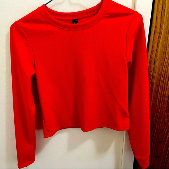 Medium - Picture 1 of 1